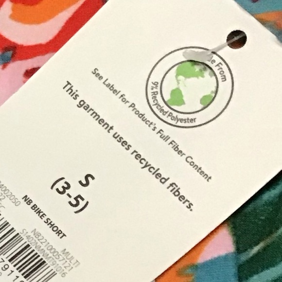 Floral Women's bike shorts nwt - Picture 3 of 3